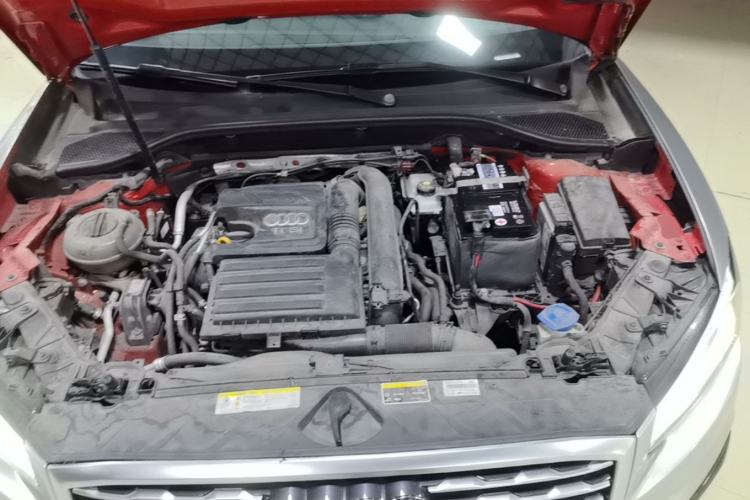 Used Audi Q2L 2018 35 TFSI Fashion Elegant Version China V Engine Bay