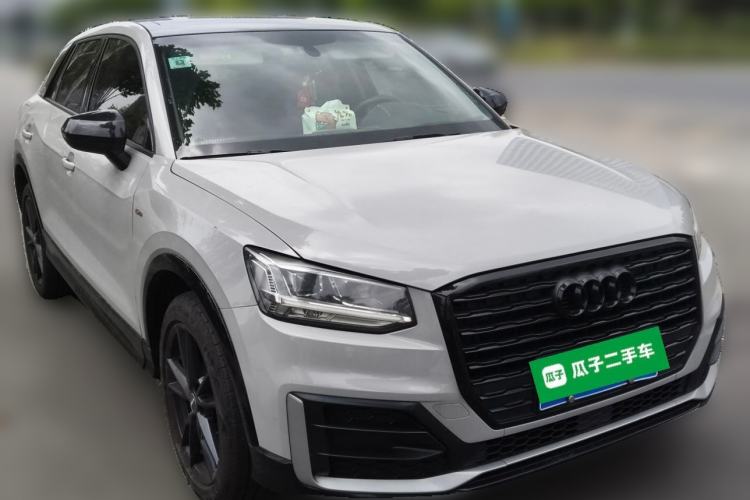 Used Audi Q2L 2018 35 TFSI Launch Exclusive Edition China VI Front Right 45 Deg