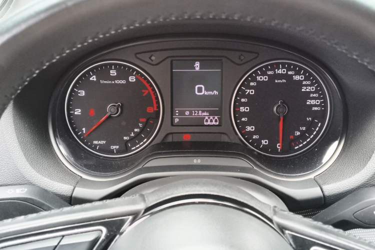 Used Audi Q2L 2018 35 TFSI Launch Exclusive Edition China VI Instrument Cluster