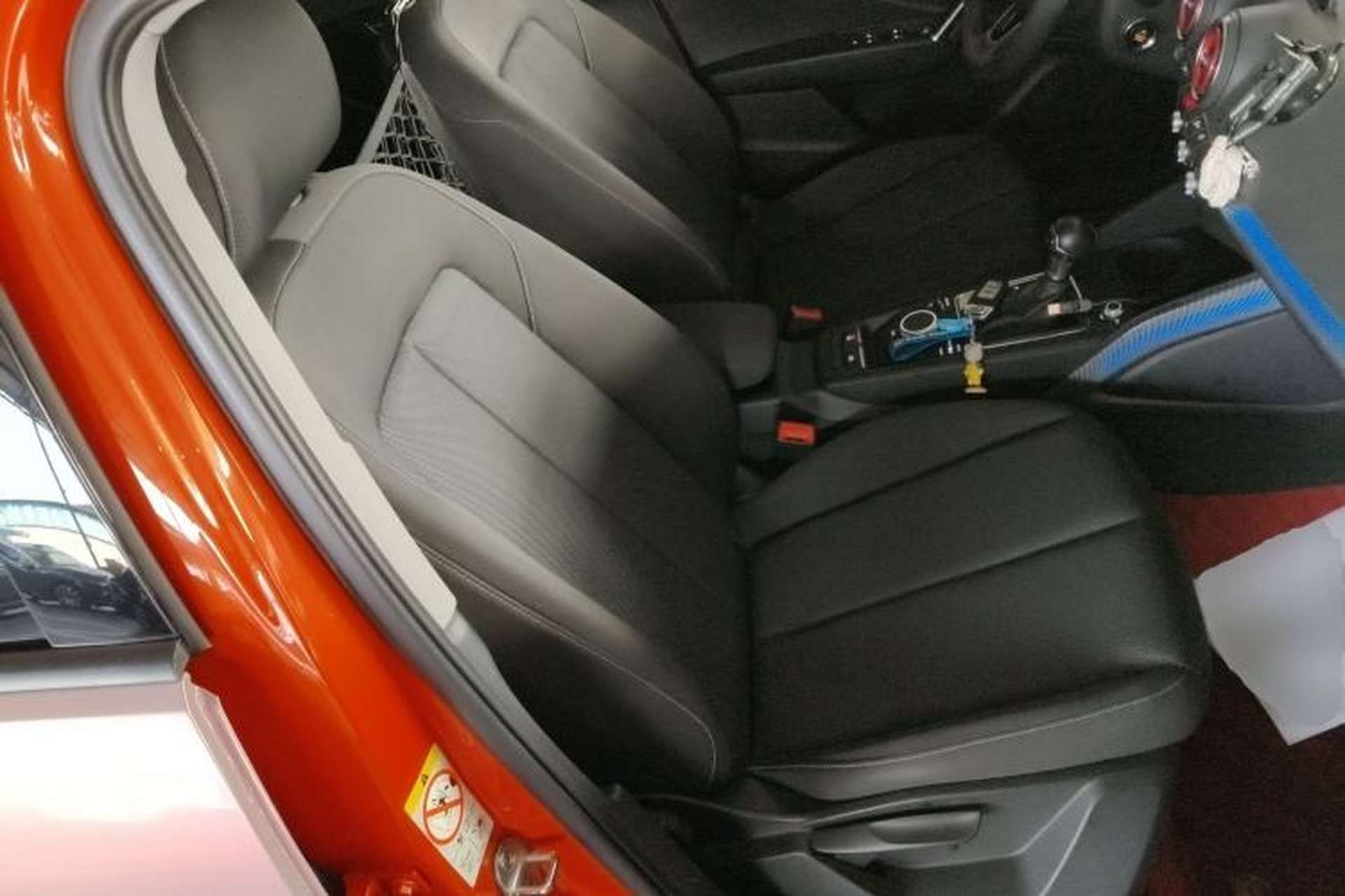 Used Audi Q2L 2018 35 TFSI Launch Exclusive Edition China VI Right Front Seat