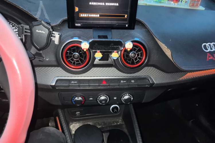 Used Audi Q2L 2018 35 TFSI Launch Exclusive Edition China VI Audio And AC Panel