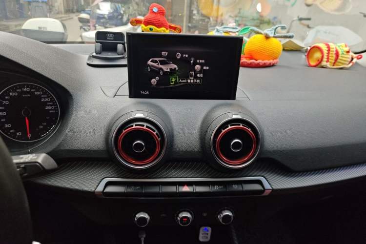 Used Audi Q2L 2018 35 TFSI Launch Exclusive Edition China VI Audio And AC Panel