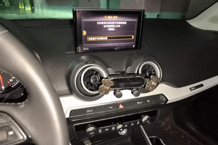 Used Audi Q2L 2018 35 TFSI Fashion Elegant Version China V Audio And AC Panel