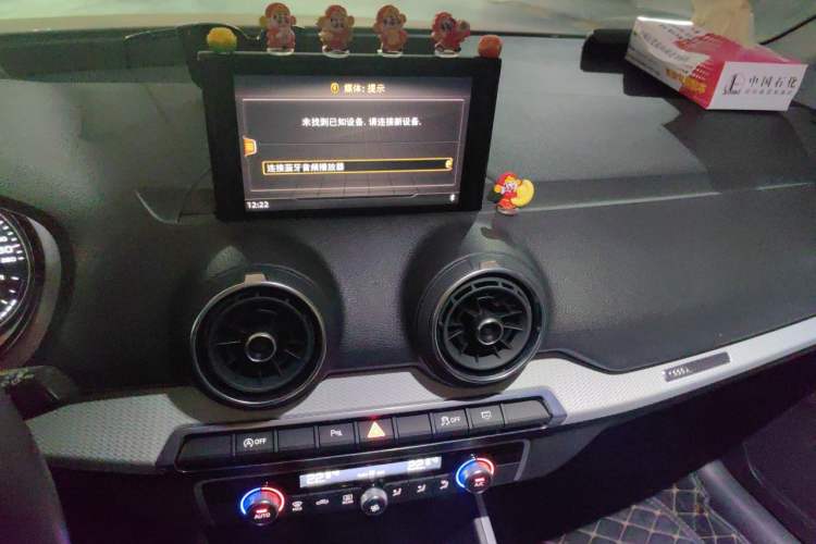 Used Audi Q2L 2018 35 TFSI Fashionable & Elegant Version China VI Emission Standard Audio And AC Panel