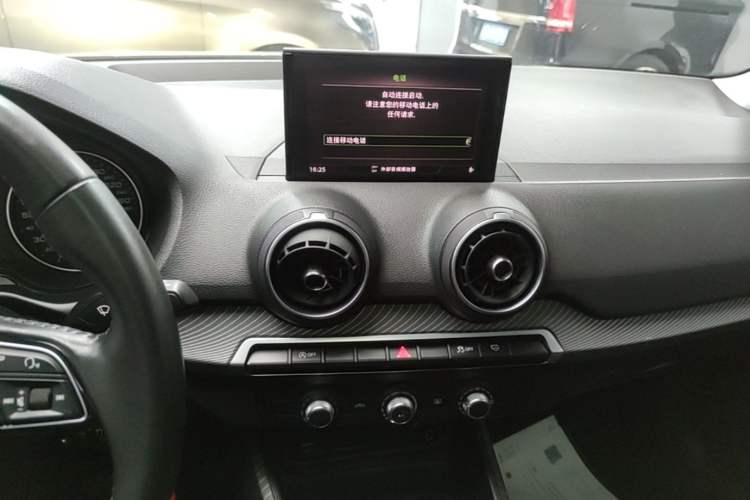 Used Audi Q2L 2018 35 TFSI Launch Exclusive Edition China VI Audio And AC Panel