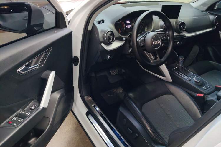 Used Audi Q2L 2018 35 TFSI Fashion Elegant Version China V Driver Seat
