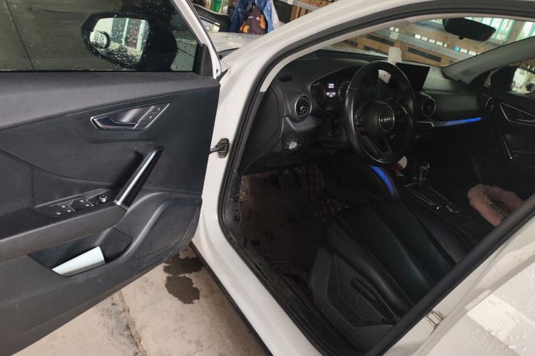 Used Audi Q2L 2018 35 TFSI Launch Exclusive Edition China V Driver Seat
