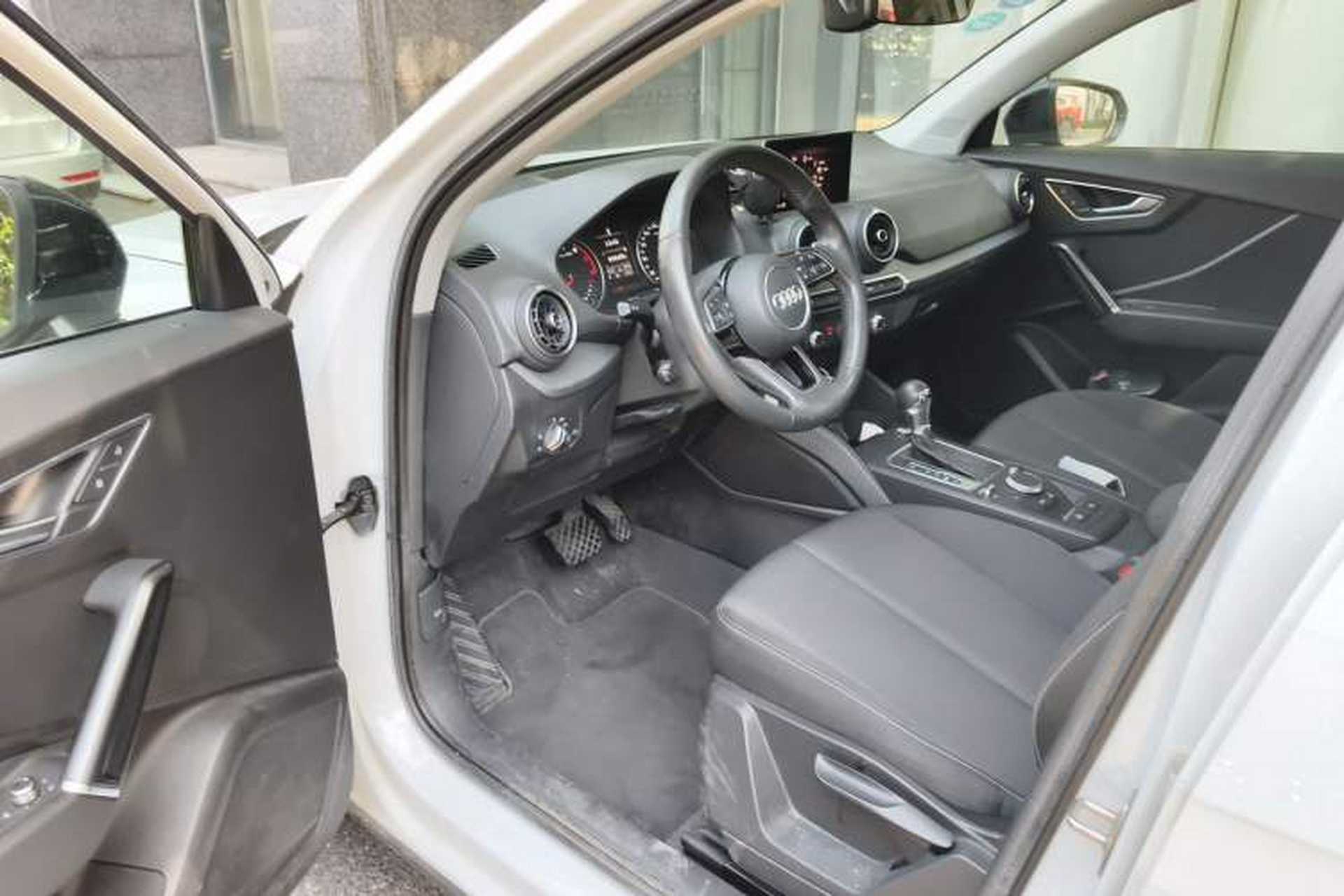 Used Audi Q2L 2018 35 TFSI Launch Exclusive Edition China VI Driver Seat