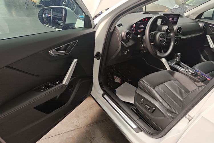 Used Audi Q2L 2018 35 TFSI Luxury Attractive Model China V Standard Driver Seat