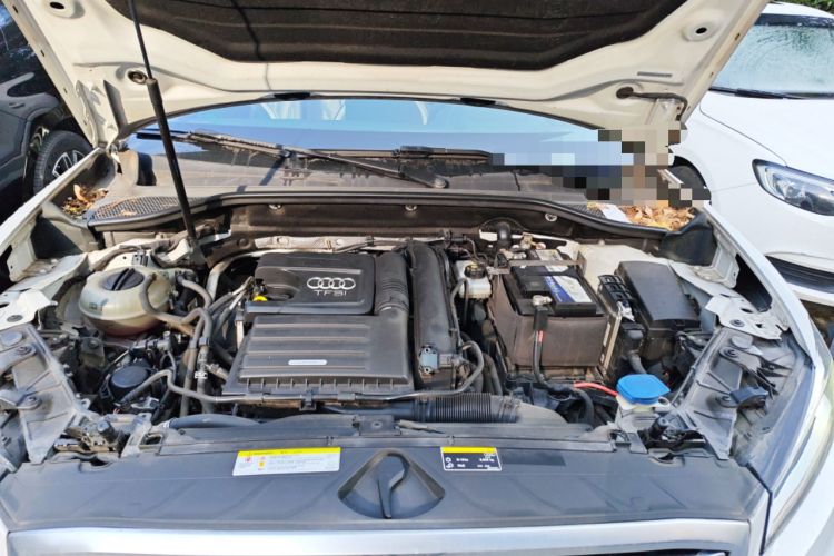 Used Audi Q2L 2018 35 TFSI Luxury Prestige Version China VI Engine Bay