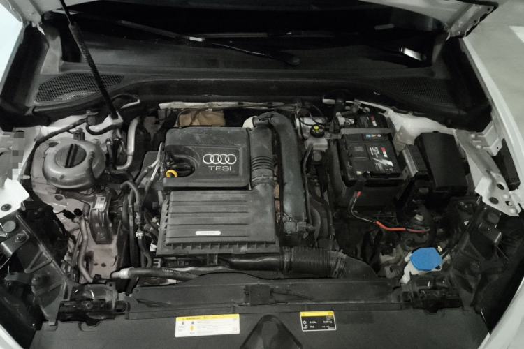 Used Audi Q2L 2018 35 TFSI Launch Exclusive Edition China V Engine Bay