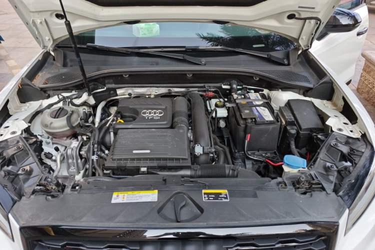 Used Audi Q2L 2018 35 TFSI Launch Exclusive Edition China V Engine Bay