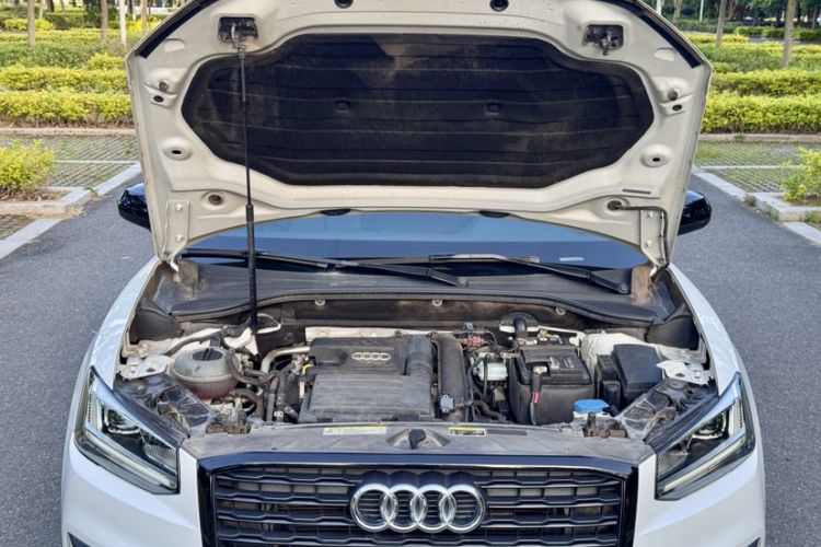 Used Audi Q2L 2018 35 TFSI Launch Exclusive Edition China V Engine Bay