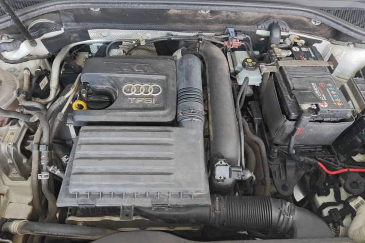 Used Audi Q2L 2018 35 TFSI Launch Exclusive Edition China V Engine Bay