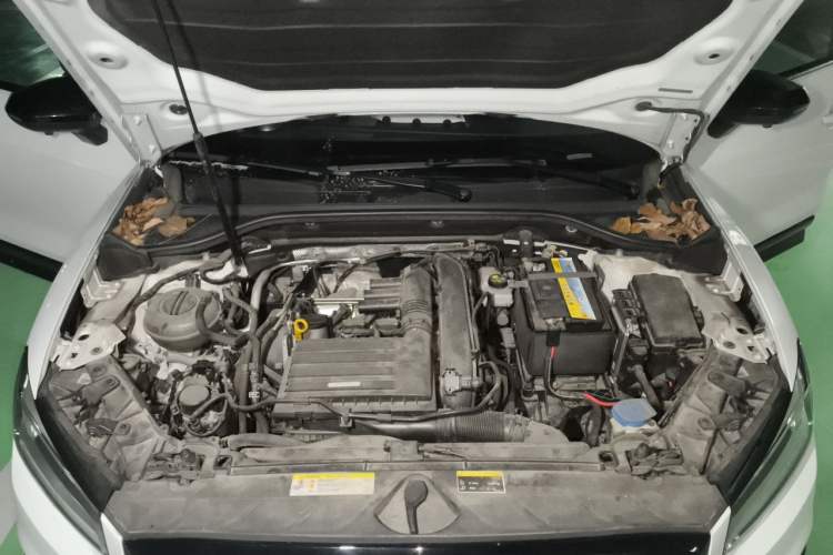 Used Audi Q2L 2018 35 TFSI Launch Exclusive Edition China VI Engine Bay