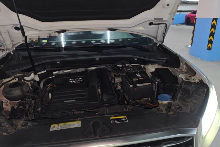 Used Audi Q2L 2018 35 TFSI Fashionable & Elegant Version China VI Emission Standard Engine Bay Left