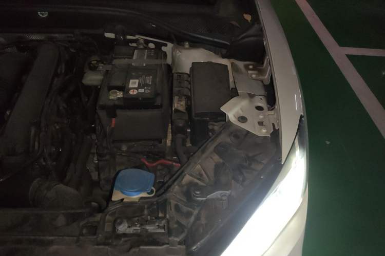 Used Audi Q2L 2018 35 TFSI Launch Exclusive Edition China VI Engine Bay Left