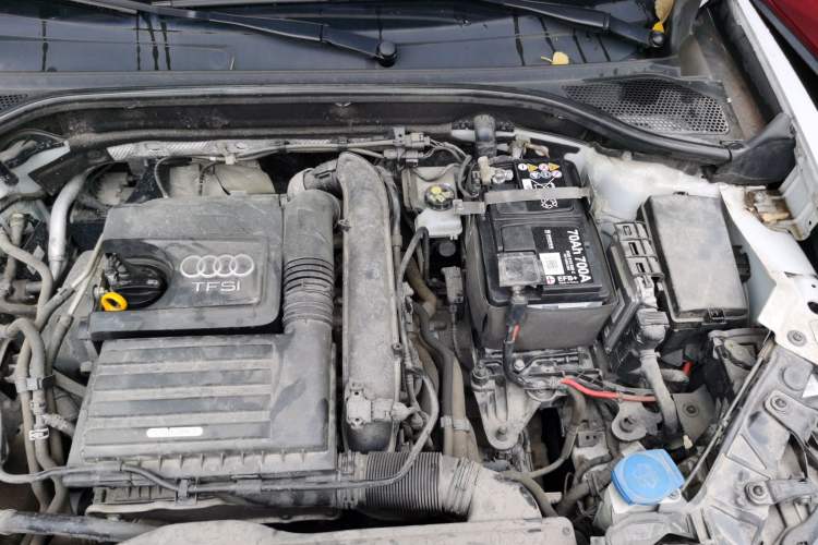 Used Audi Q2L 2018 35 TFSI Fashion Dynamic Version China VI Emission Standard Engine Bay Left