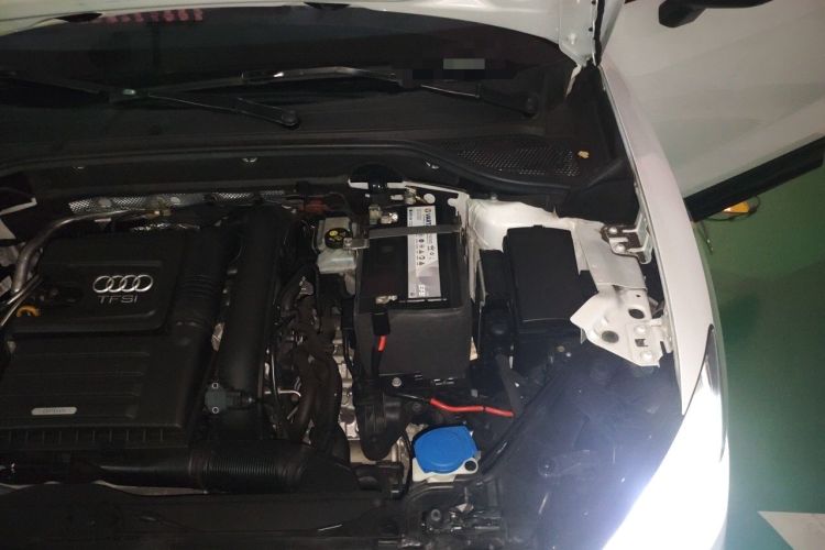 Used Audi Q2L 2018 35 TFSI Launch Exclusive Edition China V Engine Bay Left