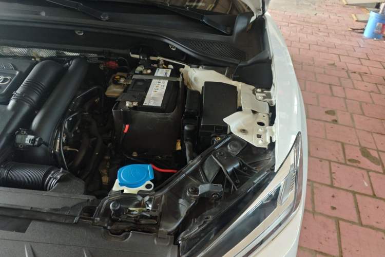 Used Audi Q2L 2018 35 TFSI Launch Exclusive Edition China V Engine Bay Left