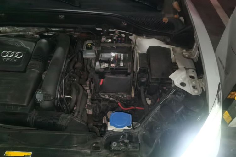 Used Audi Q2L 2018 35 TFSI Launch Exclusive Edition China V Engine Bay Left