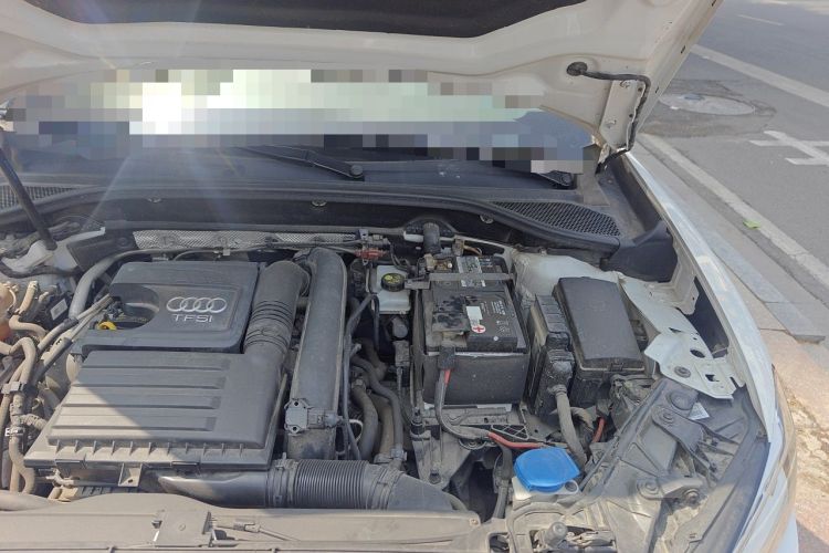 Used Audi Q2L 2018 35 TFSI Launch Exclusive Edition China V Engine Bay Left