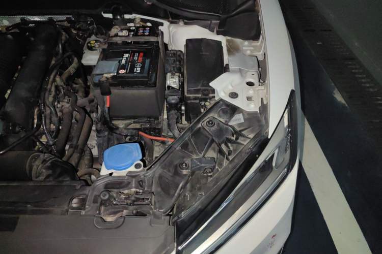 Used Audi Q2L 2018 35 TFSI Launch Exclusive Edition China VI Engine Bay Left