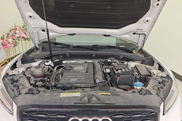 Used Audi Q2L 2018 35 TFSI Launch Exclusive Edition China VI Engine Bay