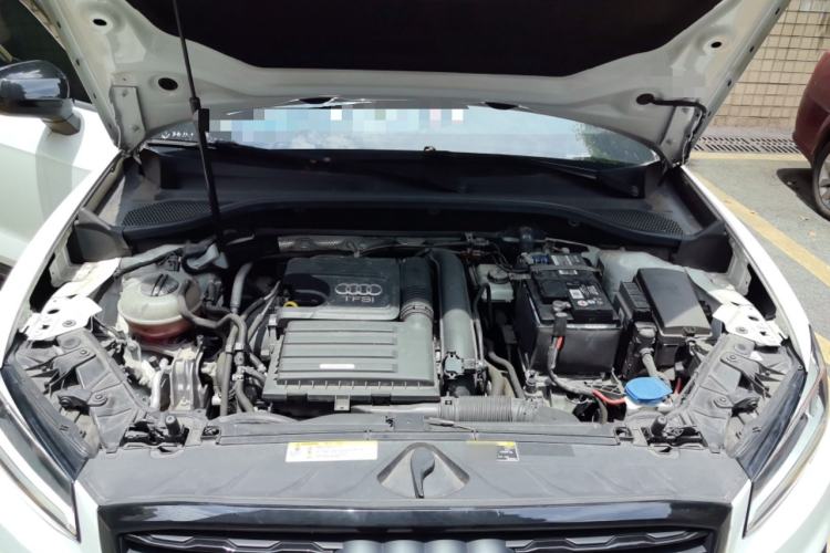 Used Audi Q2L 2018 35 TFSI Launch Exclusive Edition China V Engine Bay