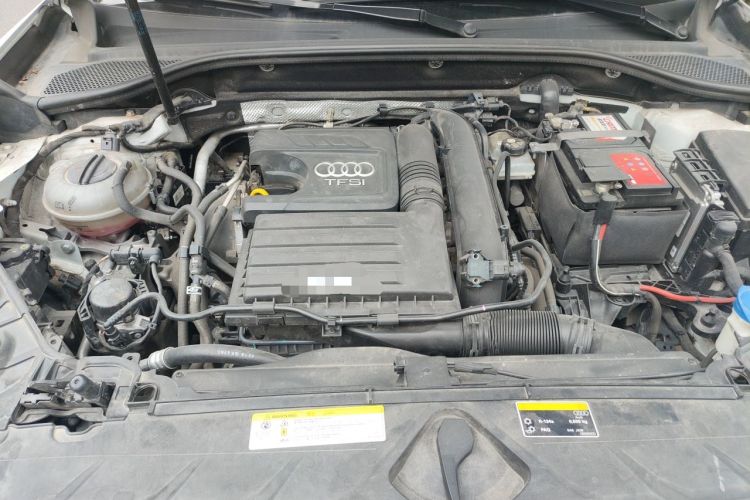 Used Audi Q2L 2018 35 TFSI Fashion Elegant Version China V Engine Bay