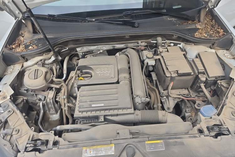 Used Audi Q2L 2018 35 TFSI Launch Exclusive Edition China V Engine Bay