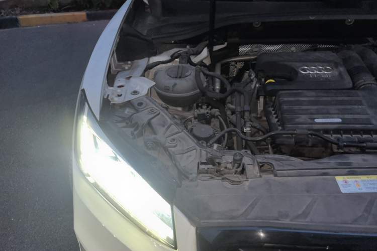Used Audi Q2L 2018 35 TFSI Launch Exclusive Edition China VI Engine Bay Right