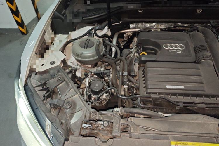 Used Audi Q2L 2018 35 TFSI Launch Exclusive Edition China VI Engine Bay Right