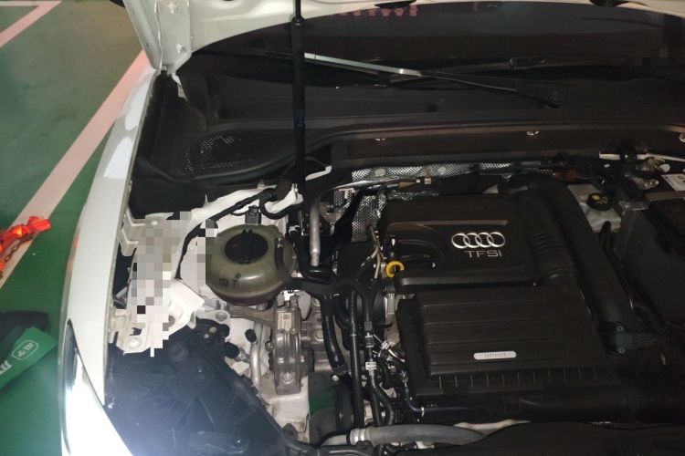 Used Audi Q2L 2018 35 TFSI Launch Exclusive Edition China V Engine Bay Right