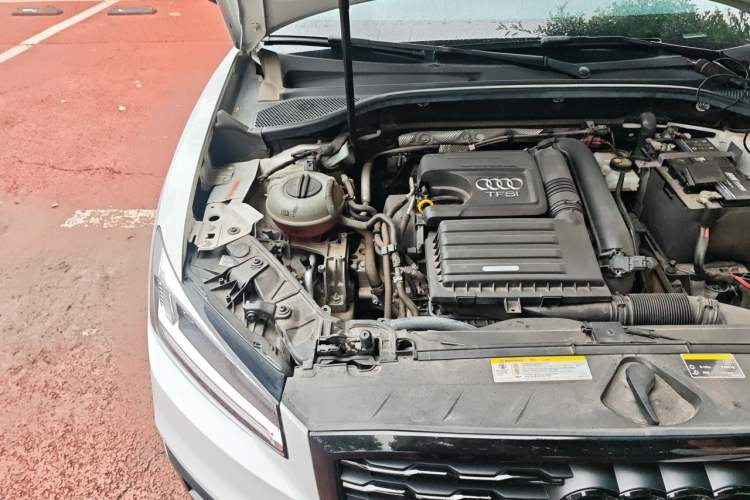 Used Audi Q2L 2018 35 TFSI Launch Exclusive Edition China V Engine Bay Right