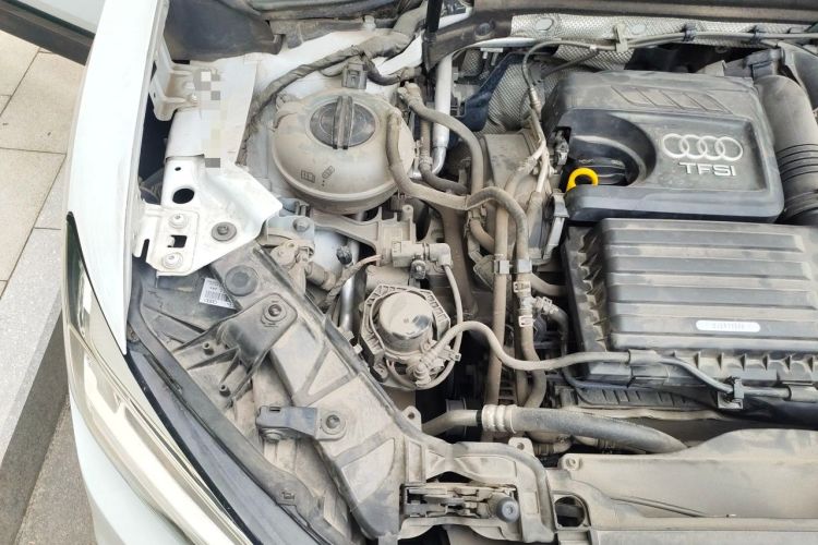 Used Audi Q2L 2018 35 TFSI Launch Exclusive Edition China VI Engine Bay Right
