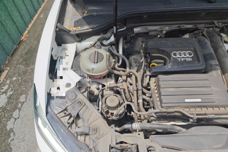 Used Audi Q2L 2018 35 TFSI Launch Exclusive Edition China VI Engine Bay Right