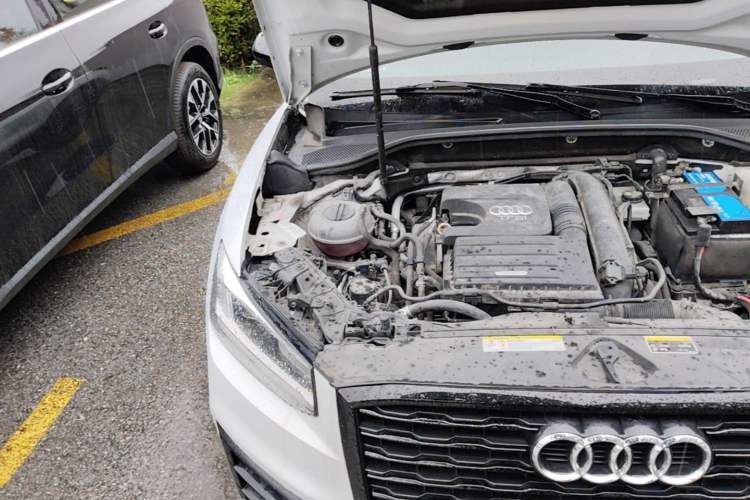 Used Audi Q2L 2018 35 TFSI Fashion Dynamic Version China VI Emission Standard Engine Bay Right