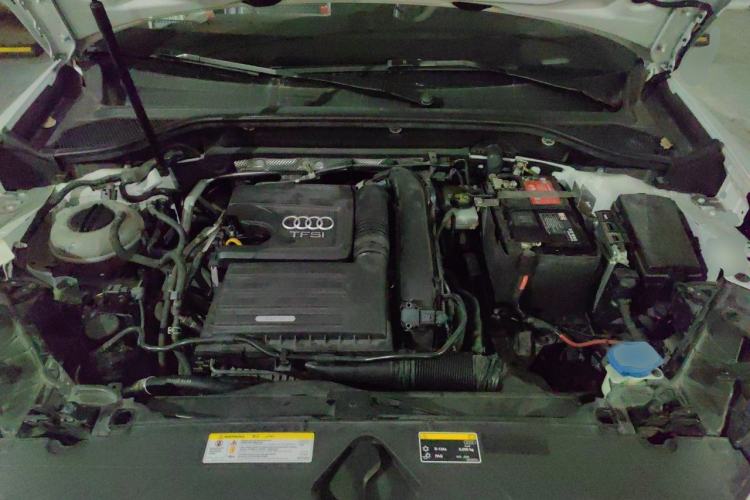 Used Audi Q2L 2018 35 TFSI Fashionable & Elegant Version China VI Emission Standard Engine Bay