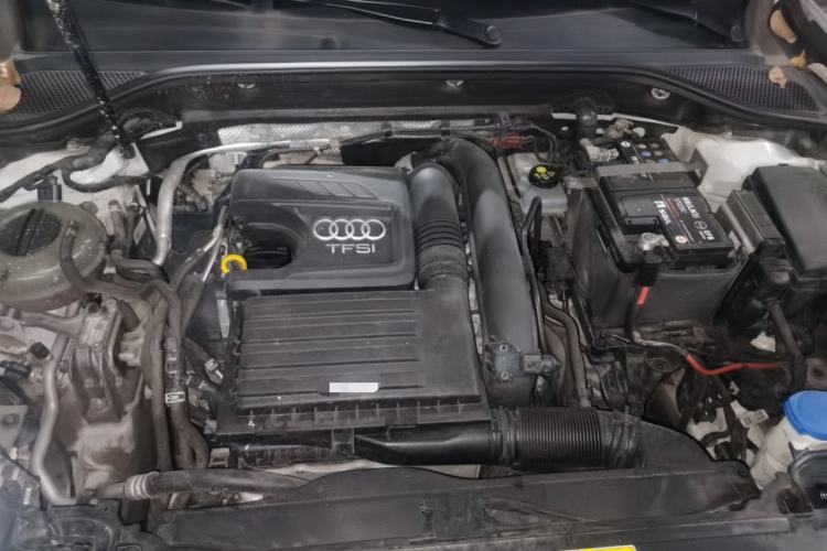 Used Audi Q2L 2018 35 TFSI Launch Exclusive Edition China V Engine Bay