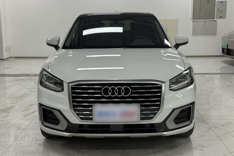 Used Audi Q2L 2018 35 TFSI Fashionable & Elegant Version China VI Emission Standard Exterior 1