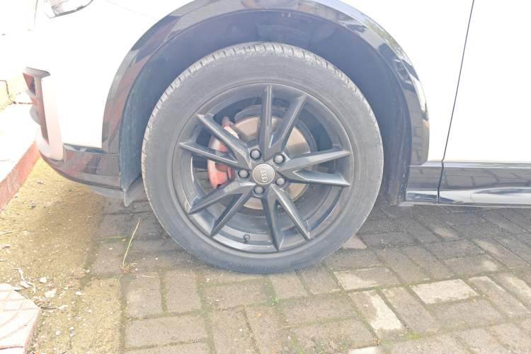 Used Audi Q2L 2018 35 TFSI Launch Exclusive Edition China V Exterior 4