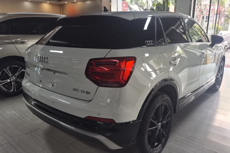 Used Audi Q2L 2018 35 TFSI Launch Exclusive Edition China VI Exterior 5