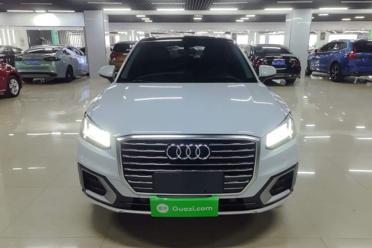 Used Audi Q2L 2018 35 TFSI Fashionable & Elegant Version China VI Emission Standard Front