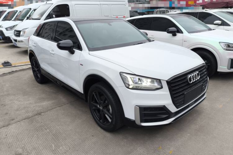 Used Audi Q2L 2018 35 TFSI Launch Exclusive Edition China VI Front Right 45 Deg