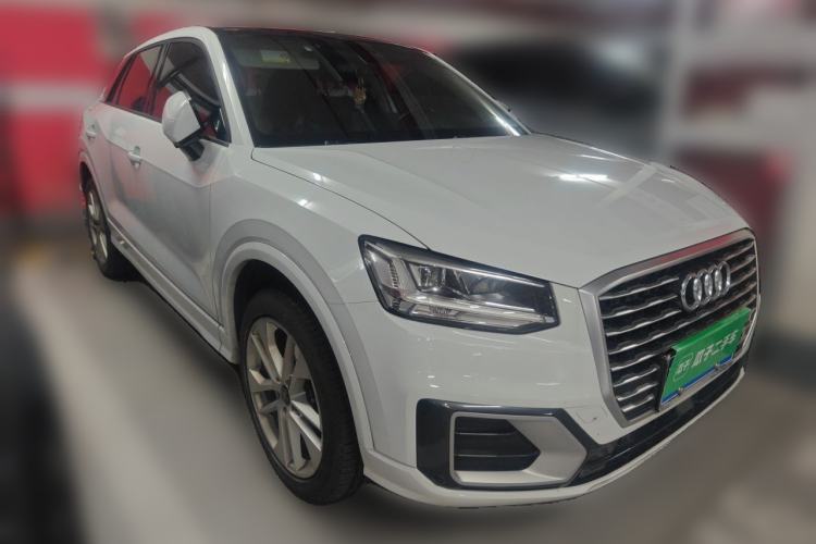 Used Audi Q2L 2018 35 TFSI Luxury Attractive Model China V Standard Front Right 45 Deg