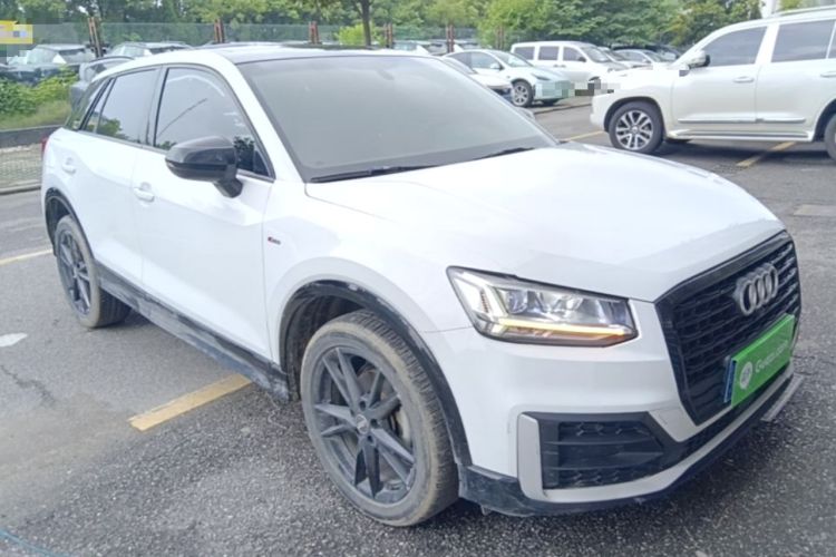 Used Audi Q2L 2018 35 TFSI Launch Exclusive Edition China VI Front Right 45 Deg