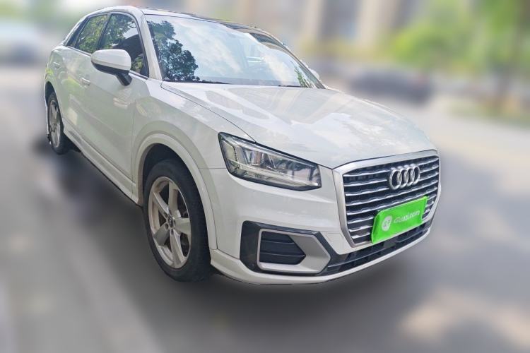 Used Audi Q2L 2018 35 TFSI Fashionable & Elegant Version China VI Emission Standard Front Right 45 Deg