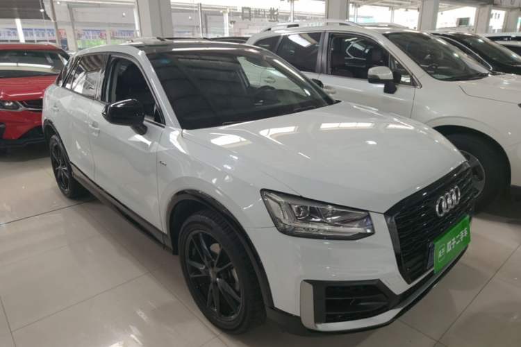 Used Audi Q2L 2018 35 TFSI Launch Exclusive Edition China VI Front Right 45 Deg