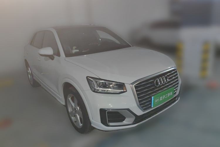 Used Audi Q2L 2018 35 TFSI Fashionable & Elegant Version China VI Emission Standard Front Right 45 Deg